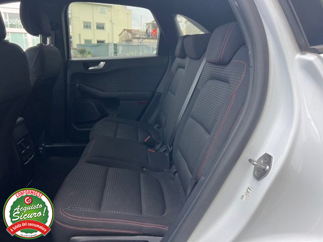 Ford Kuga 1.5 EcoBlue 120 CV 2WD ST-Line X - foto 2 di 4