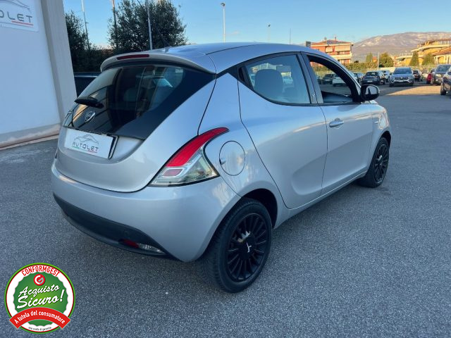 Lancia Ypsilon 1.3 MJT 16V 95 CV 5 porte S&S Gold - foto 4 di 4