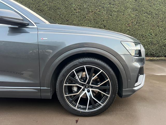 Audi Q8 50 TDI 286 CV quattro tiptronic - foto 4 di 4