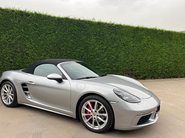 Porsche 718 Spyder 2.5 S - foto 2 di 4