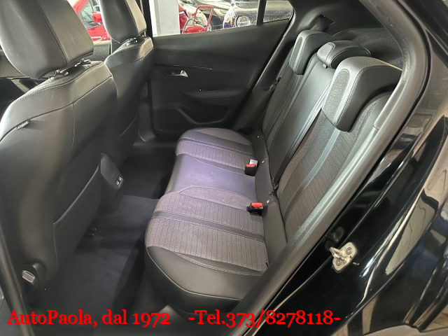 Peugeot 2008 PureTech 130 S&S GT Pack - foto 4 di 4