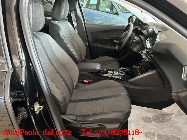 Peugeot 2008 PureTech 130 S&S GT Pack - foto 3 di 4