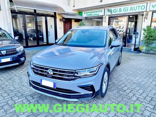 Volkswagen Tiguan 1.5 TSI 150 CV DSG ACT Elegance usato a SOLBIATE OLONA