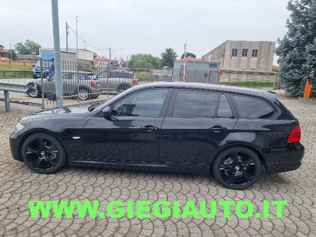 BMW 318 d cat Touring Futura - foto 3 di 4