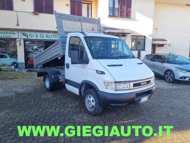 Iveco Daily 35C10 2.3 Hpi RIB. TRIL. usato a SOLBIATE OLONA