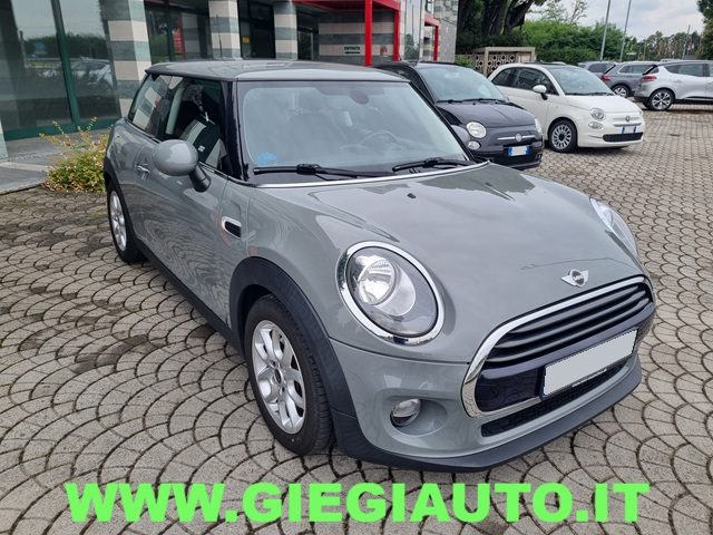 MINI Cooper 1.5 Cooper - foto 2 di 4