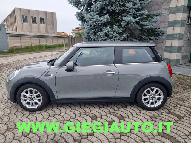 MINI Cooper 1.5 Cooper - foto 3 di 4