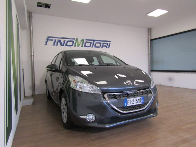 Peugeot 208 1.2 VTi 82 CV 5 porte - foto 3 di 4