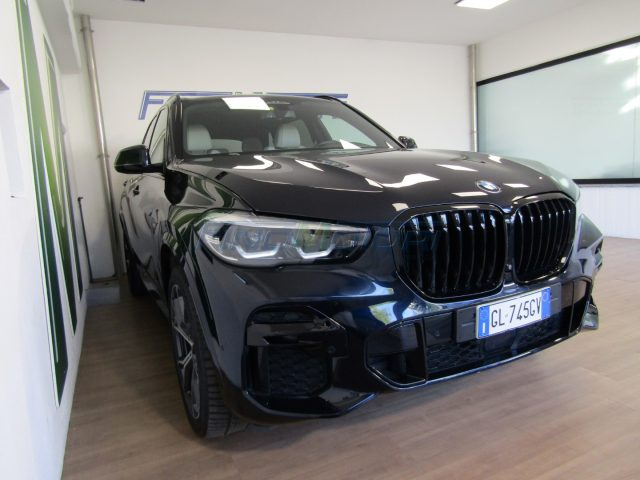 BMW X5 xDrive25d Msport - foto 2 di 4