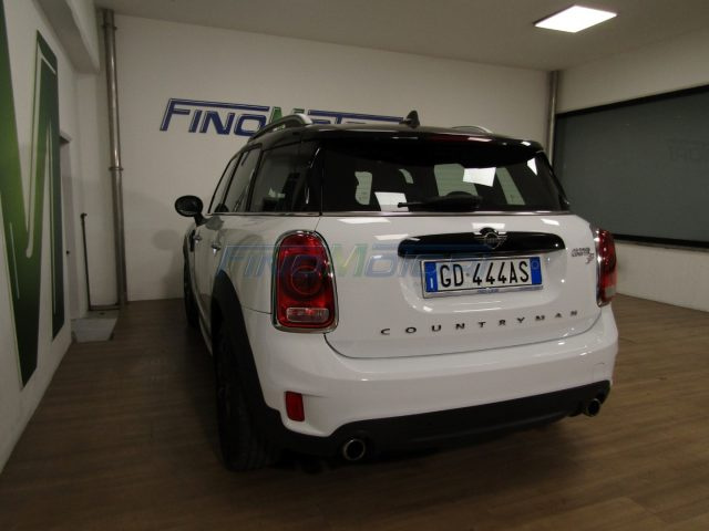 MINI Countryman 2.0 Cooper SD ALL4 Automatica - foto 3 di 4