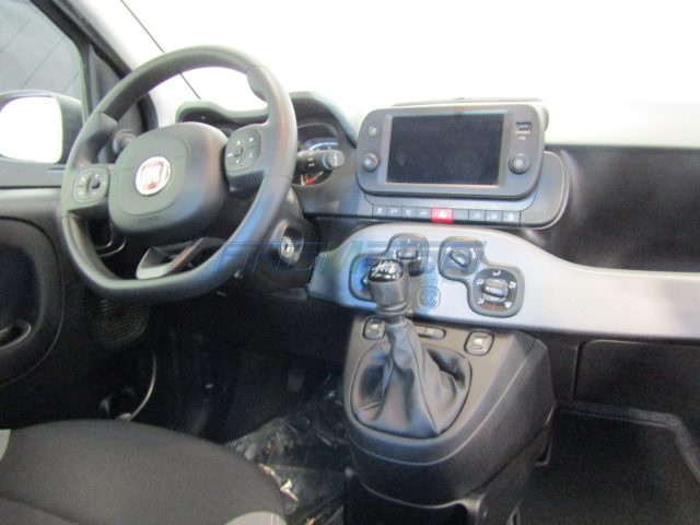 Fiat Panda 1.0 FireFly S&S Hybrid City Life, del 2022, 66.700 km, in vendita a Fino Mornasco (CO)