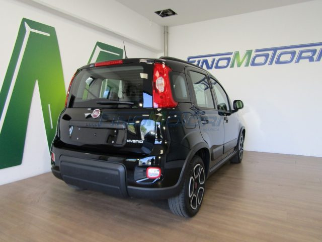 Fiat Panda 1.0 FireFly S&S Hybrid City Life, del 2022, 66.700 km, in vendita a Fino Mornasco (CO)