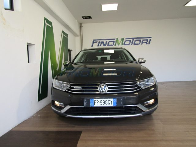 Volkswagen Passat Alltrack 2.0 TDI 190 CV 4MOTION DSG BMT - foto 2 di 4