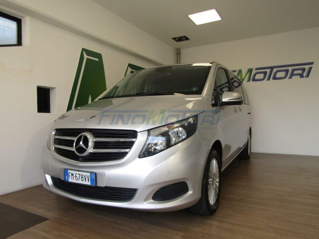 Mercedes-Benz V 200 d Automatic 4Matic Compact 6 POSTI usato a FINO MORNASCO