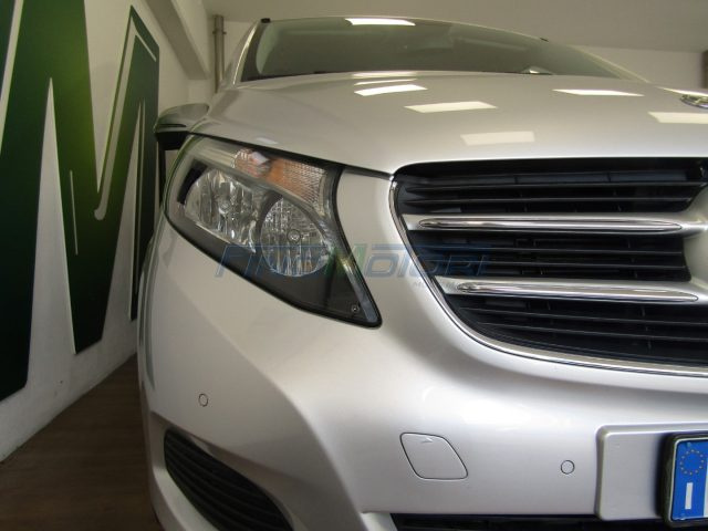 Mercedes-Benz V 200 d Automatic 4Matic Compact 6 POSTI - foto 4 di 4