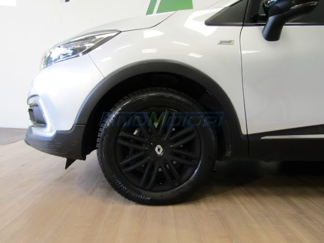 Renault Captur dCi 8V 90 CV NEOPATENTATI - foto 4 di 37