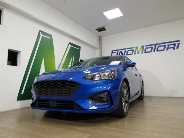 Ford Focus 1.0 EcoBoost 125 CV 5 porte ST-LINE usato a FINO MORNASCO