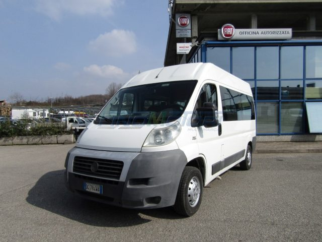 Fiat Ducato 2.2 MJT 101 CV 9 POSTI TRASPORTO DISABILI usato a FINO MORNASCO