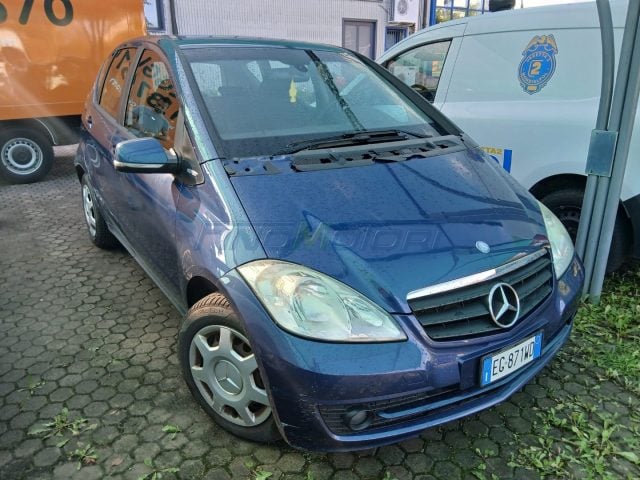 Mercedes-Benz A 160 A 160 95 CV, del 2010, 150.000 km, in vendita a Fino Mornasco (CO)