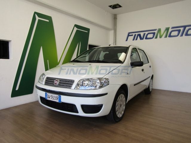 Fiat Punto Classic 1.2 5 porte Active, del 2009, 89.000 km, in vendita a Fino Mornasco (CO)