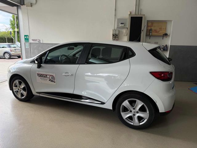 Renault Clio 1.2 75CV 5 porte Live usato a MONTEBELLUNA
