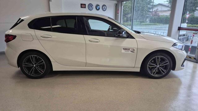 BMW 118 i 5p. Sport automatica - foto 4 di 4