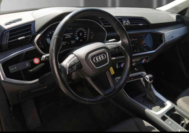 Audi Q3 SPB 35 TFSI S line mild hybrid - foto 3 di 4