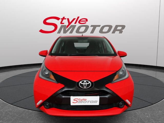 Toyota Aygo 1.0 VVT-i 69 CV 5 porte x-cool usato a FANO
