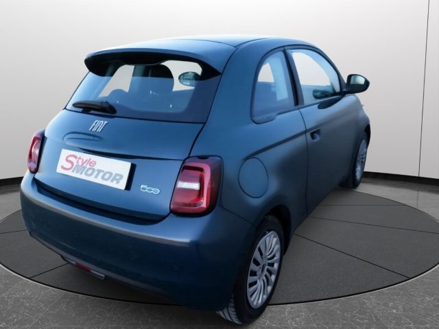 Fiat 500e 23,8 kWh Action Certificata Italiana Ufficiale - foto 2 di 4