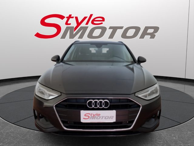 Audi A4 Avant 30 TDI/136 CV S tronic Business usato a FANO