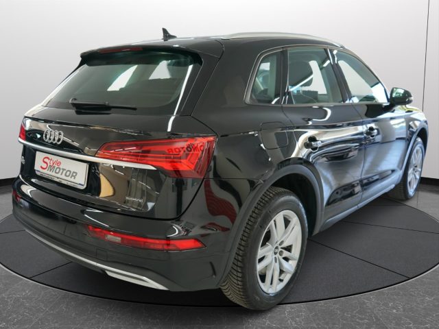 Audi Q5 40 TDI 204 CV quattro S tronic Business - foto 2 di 4