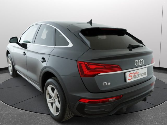 Audi Q5 SPB SPORTBACK 40 TDI 204CV quattro Stronic Advance - foto 4 di 4