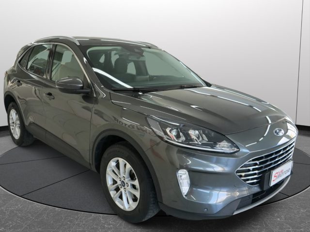 Ford Kuga 2.5 Full Hybrid 190 CV CVT 2WD Titanium FHEV - foto 2 di 4