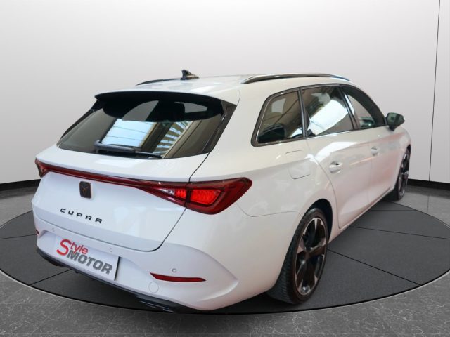 CUPRA Leon Sportstourer 1.5 Hybrid 150 CV DSG - foto 3 di 4