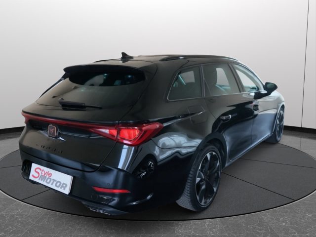 CUPRA Leon Sportstourer 1.5 Hybrid 150 CV DSG - foto 4 di 4