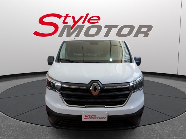 Renault Trafic T27 2.0 dCi 110CV PC-TN Furgone Start usato a FANO