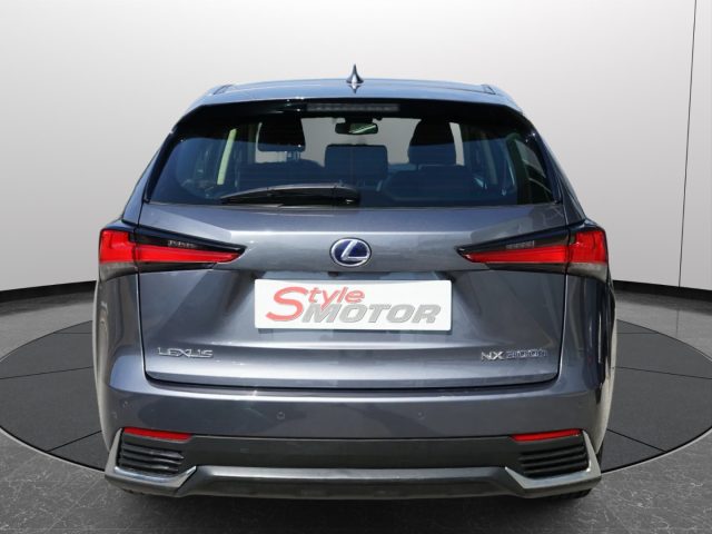 Lexus NX 300h Hybrid 4WD Premium Certificata Ufficiale Italia - foto 4 di 4