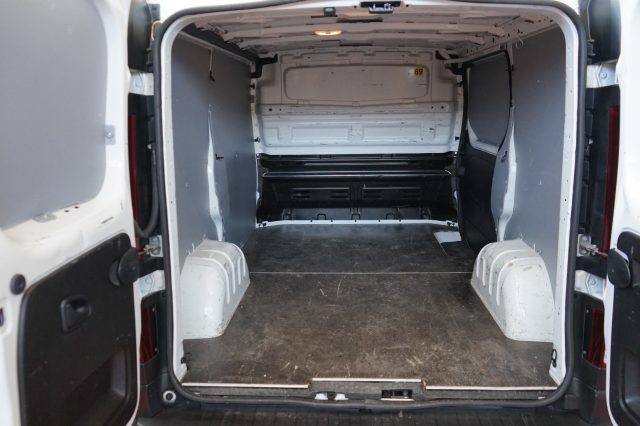 Renault Trafic T27 2.0 dCi 110CV PC-TN-DC Start UFFICIALE - foto 3 di 4