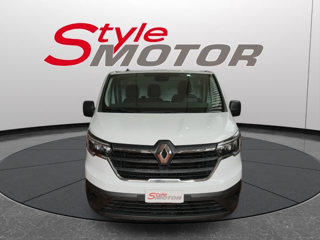 Renault Trafic T27 2.0 dCi 110CV PC-TN Furgone Start usato a FANO
