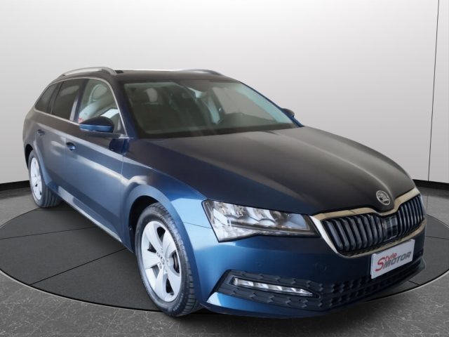 Skoda Superb 2.0 TDI EVO 122 CV SCR DSG Wagon Executive - foto 4 di 4