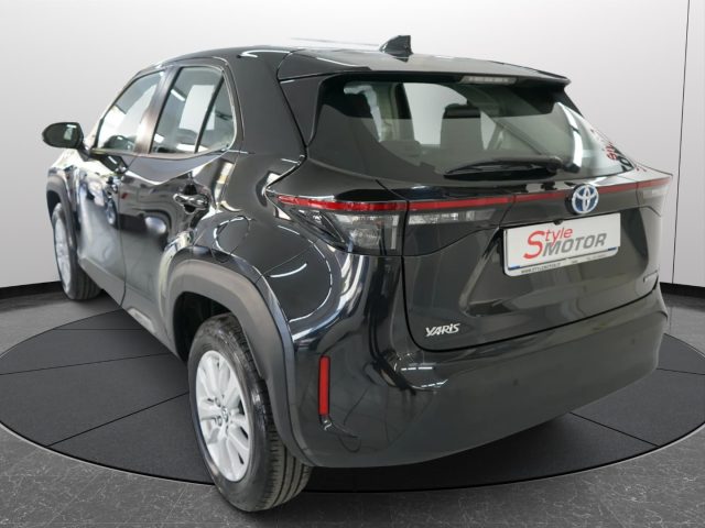 Toyota Yaris Cross 1.5 Hybrid E-CVT Business Italiana Uniprop. Certif - foto 3 di 4
