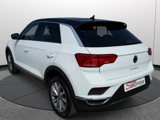 Volkswagen T-Roc 1.0 TSI Style BlueMotion Technology - foto 2 di 4