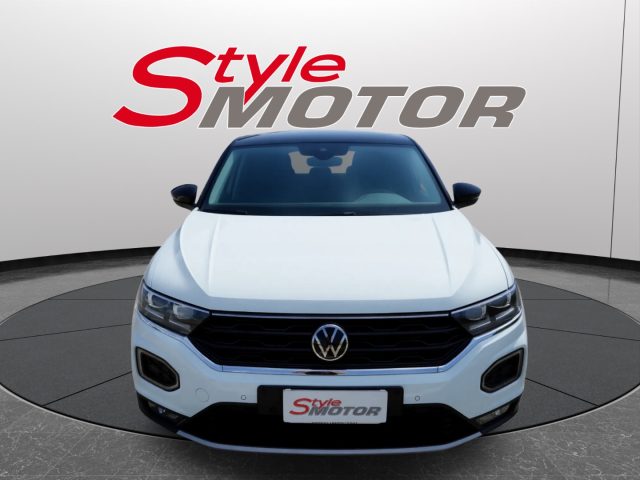 Volkswagen T-Roc 1.0 TSI Style BlueMotion Technology usato a FANO