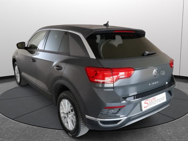 Volkswagen T-Roc 2.0 TDI SCR 150 CV DSG Business BlueMot. Tech. - foto 4 di 4