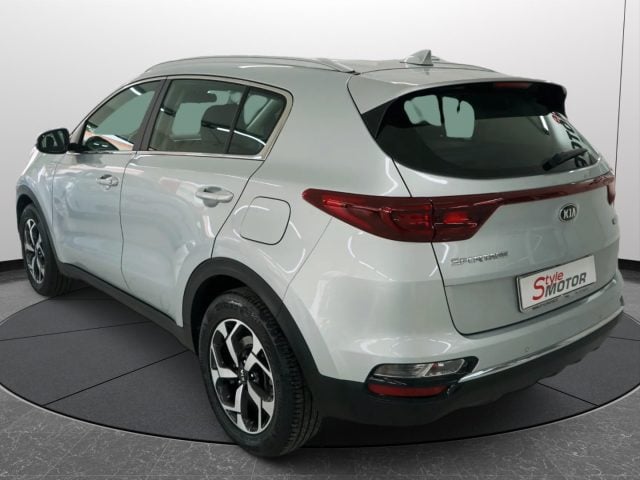 Kia Sportage 1.6 CRDI 136 CV 2WD DCT Mild Hybrid Business Class - foto 3 di 65