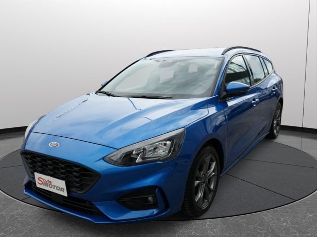 Ford Focus 1.5 EcoBlue 120 CV automatico SW ST-Line - foto 3 di 4