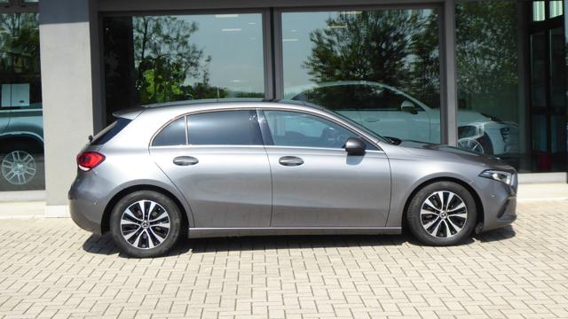 Mercedes-Benz A 180 d Automatic Sport - foto 4 di 4