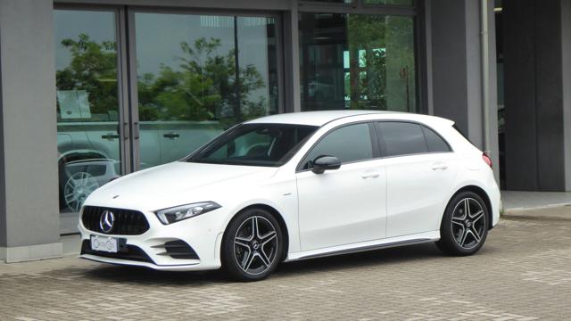 Mercedes-Benz A 180 d Automatic Edition AMG usato a QUATTRO CASTELLA