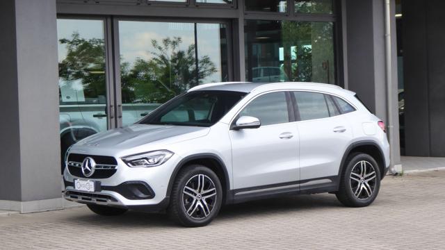 Mercedes-Benz GLA 250 e hybrid EQ Sport Plus usato a QUATTRO CASTELLA