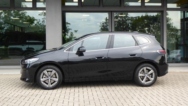 BMW 218 d Active Tourer - foto 2 di 4